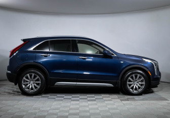 Подержанный автомобиль Cadillac XT4 2020 года (4 фото)