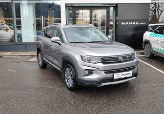 Подержанный автомобиль Changan CS35PLUS 2021 года (3 фото)