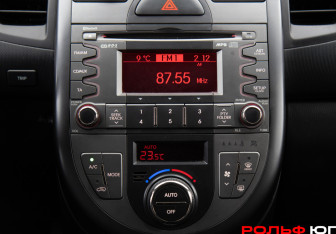 Подержанный автомобиль Kia Soul 2011 года (13 фото)