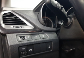 Подержанный автомобиль Hyundai Santa Fe 2013 года (19 фото)