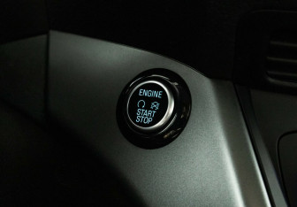 Подержанный автомобиль Ford Kuga 2019 года (10 фото)