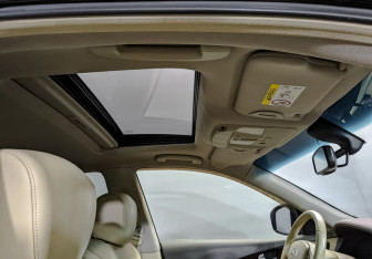 Подержанный автомобиль Infiniti QX50 2015 года (23 фото)