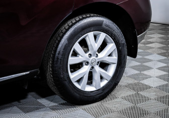 Подержанный автомобиль Nissan Murano Suv 2012 года (15 фото)