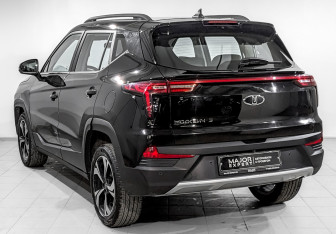 Подержанный автомобиль Москвич 3 2023 года (7 фото)