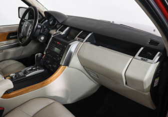 Подержанный автомобиль Land Rover Range Rover Sport 2008 года (6 фото)