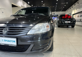 Подержанный автомобиль Renault Logan Sedan 2011 года (8 фото)