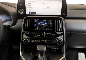 Новый Lexus LX 2026 (11 фото)