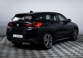 Подержанный автомобиль BMW X2 2018 года (5 фото)
