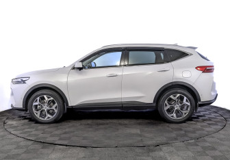 Подержанный автомобиль Haval F7 2022 года (8 фото)