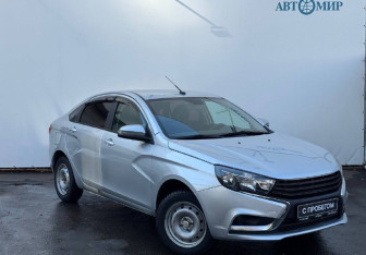 Подержанный автомобиль LADA (ВАЗ) Vesta Sedan 2017 года (3 фото)