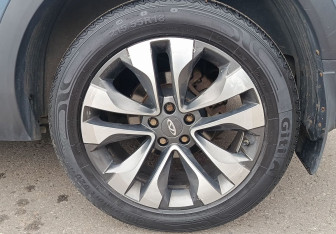 Подержанный автомобиль Chery Tiggo 4 2020 года (13 фото)