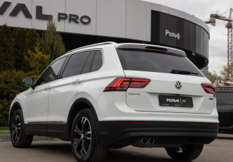 Подержанный автомобиль Volkswagen Tiguan 2018 года (5 фото)