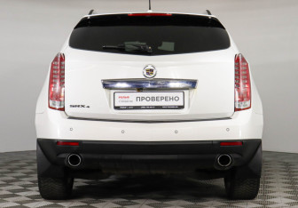 Подержанный автомобиль Cadillac SRX 2013 года (6 фото)