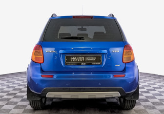 Подержанный автомобиль Suzuki SX4 Hatchback 2012 года (6 фото)