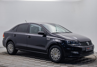 Подержанный автомобиль Volkswagen Polo Sedan 2017 года (7 фото)