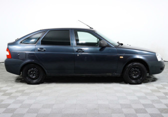 Подержанный автомобиль LADA (ВАЗ) Priora Hatchback 2012 года (4 фото)