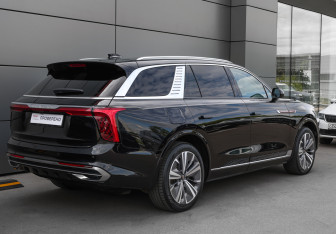Подержанный автомобиль Hongqi E-HS9 2020 года (5 фото)