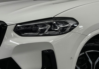 Подержанный автомобиль BMW X3 2023 года (8 фото)