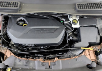 Подержанный автомобиль Ford Kuga 2013 года (9 фото)
