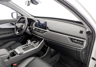 Подержанный автомобиль Chery Tiggo 4 Pro 2023 года (11 фото)