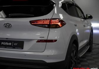 Подержанный автомобиль Hyundai Tucson 2020 года (23 фото)