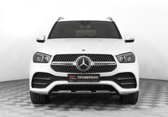 Подержанный автомобиль Mercedes-Benz GLE 2021 года (2 фото)