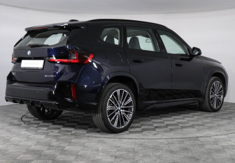Новый BMW X1 2025 (2 фото)