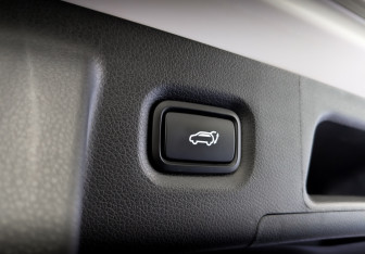 Подержанный автомобиль Hyundai Santa Fe 2021 года (26 фото)