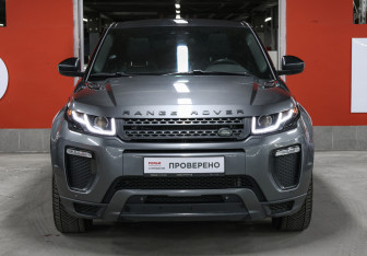 Подержанный автомобиль Land Rover Range Rover Evoque 2018 года (2 фото)
