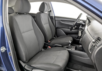 Подержанный автомобиль Kia Rio Hatchback 2021 года (23 фото)