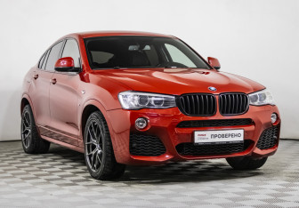 Подержанный автомобиль BMW X4 2015 года (3 фото)