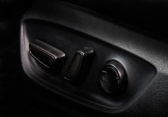 Подержанный автомобиль Toyota Camry Sedan 2020 года (14 фото)