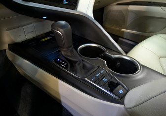 Подержанный автомобиль Toyota Camry Sedan 2023 года (29 фото)