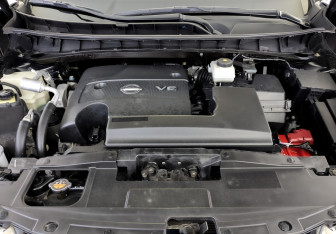 Подержанный автомобиль Nissan Murano Suv 2019 года (10 фото)