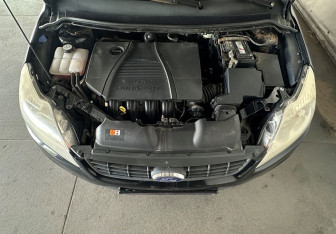 Подержанный автомобиль Ford Focus Sedan 2011 года (13 фото)