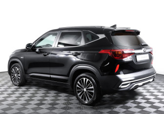 Подержанный автомобиль Kia Seltos 2020 года (7 фото)