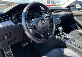 Подержанный автомобиль Volkswagen Arteon 2020 года (13 фото)