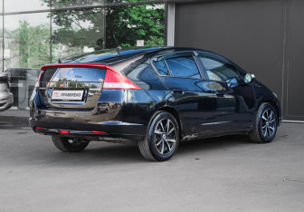 Подержанный автомобиль Honda Insight Hatchback 2009 года (4 фото)