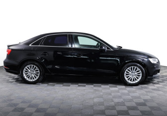 Подержанный автомобиль Audi A3 Sedan 2016 года (4 фото)