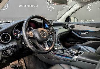 Подержанный автомобиль Mercedes-Benz GLC Coupe 2015 года (16 фото)