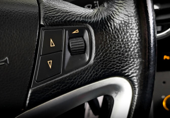 Подержанный автомобиль Opel Antara 2015 года (28 фото)