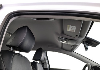 Подержанный автомобиль Kia Ceed Wagon 2022 года (23 фото)