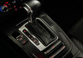 Подержанный автомобиль Audi A5 Liftback 2015 года (15 фото)