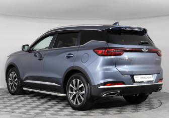 Подержанный автомобиль Chery Tiggo 7 Pro 2021 года (7 фото)