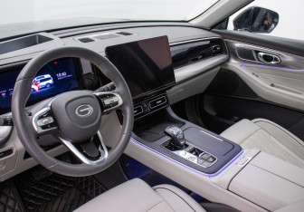 Подержанный автомобиль GAC GS8 2024 года (9 фото)
