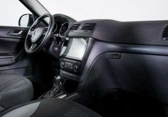Подержанный автомобиль Skoda Yeti 2014 года (9 фото)