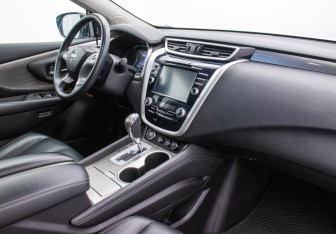 Подержанный автомобиль Nissan Murano Suv 2019 года (10 фото)
