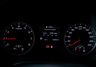 Подержанный автомобиль Kia Seltos 2021 года (10 фото)