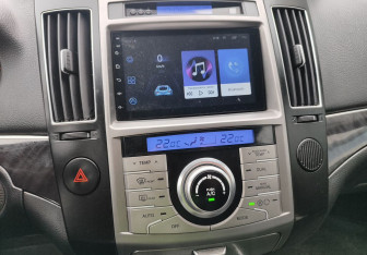 Подержанный автомобиль Hyundai ix55 2010 года (17 фото)