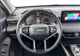 Подержанный автомобиль Haval Jolion 2022 года (21 фото)